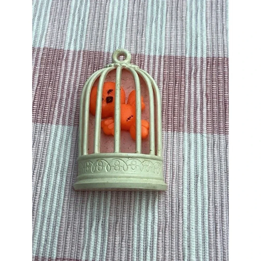 Vintage Avon 16 Novelty Jewelry Pin Pals Boxed & Unboxed 7 Fragrance Glacé Empty